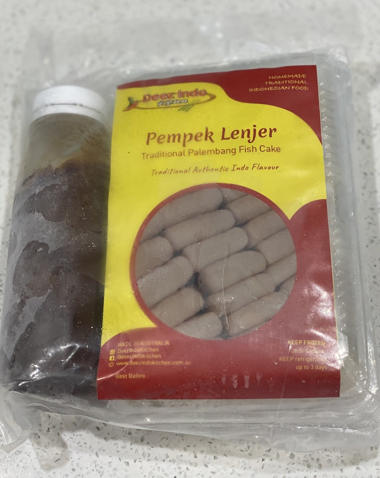 Paket Pempek Lenjer Kecil (Small sausage shaped Palembang fish cake) - In Stock